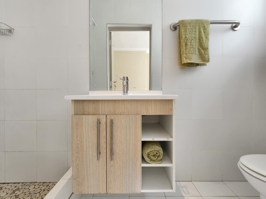 4 Bedroom Property for Sale in Big Bay Western Cape